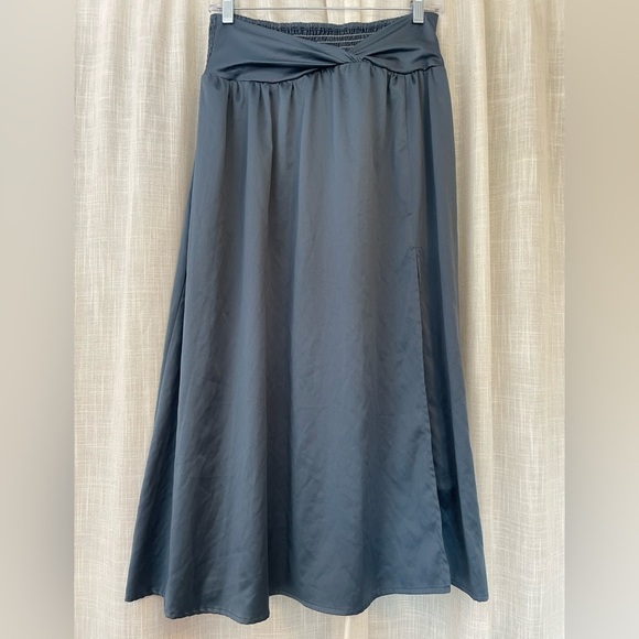 Cider silky skirt size small - Picture 1 of 7